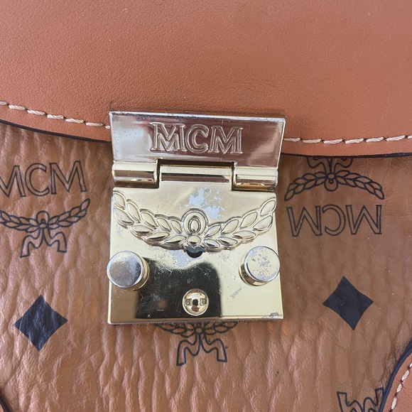 MCM multi function mini purse - Picture 3 of 5